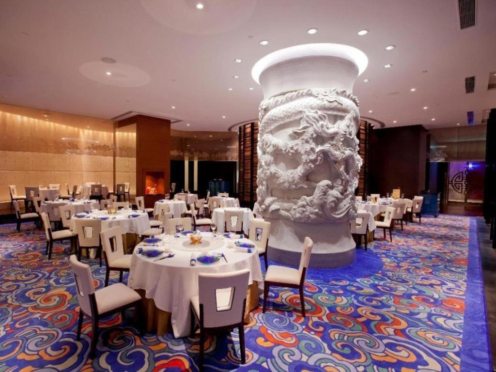 Mgm Macau Hotel Exterior photo