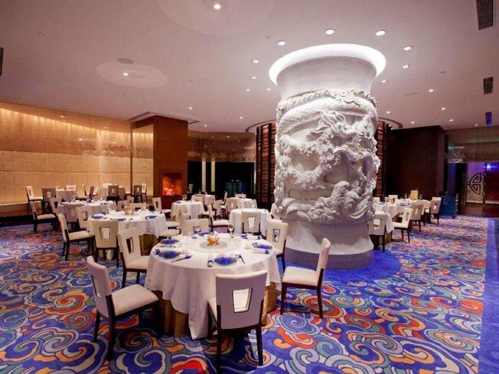 Mgm Macau Hotel Exterior photo